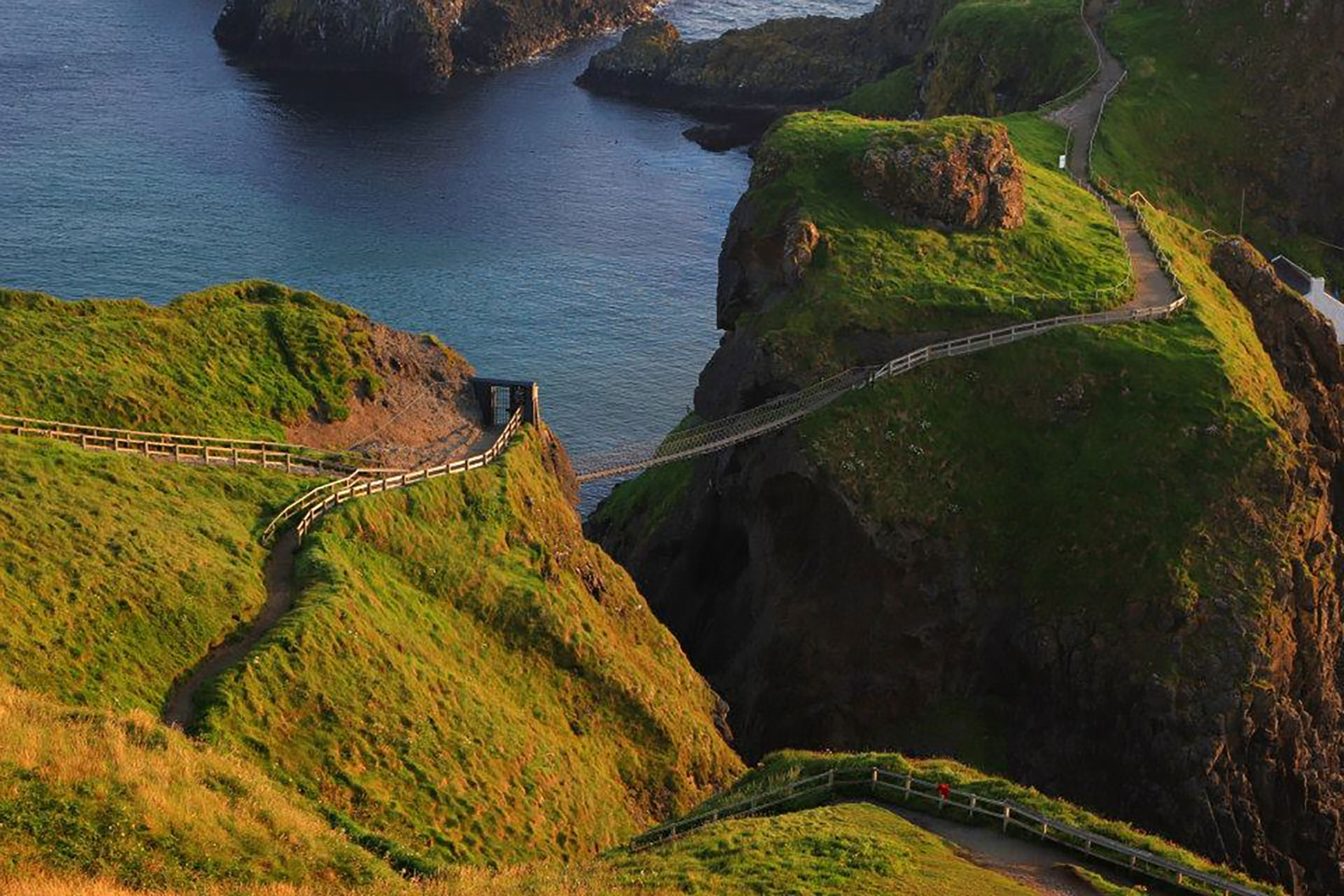 Carrick-A-Rede Bar Photo